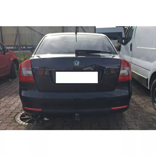 Vonóhorog AutoHak, H14V SKODA OCTAVIA II