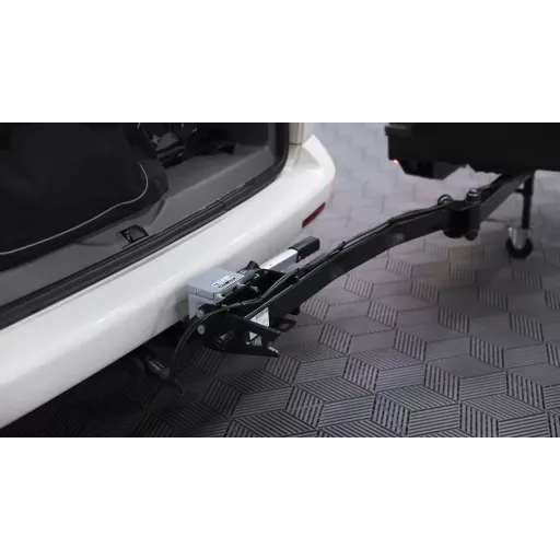 Vonóhorog szállítódoboz TowBox V5 Swing S, fekete